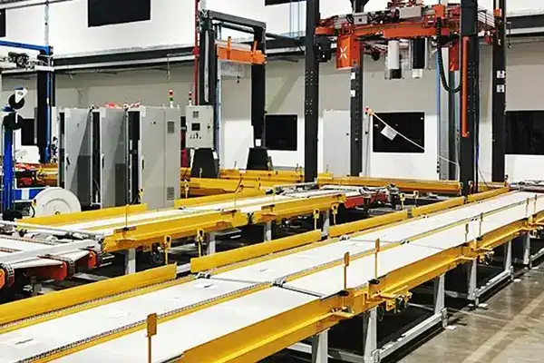 خط معالجة ومناولة علب المواد الغذائية والمشروبات