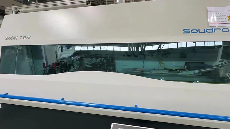 ناقل بسلسلة صفائح من ستانلس ستيل