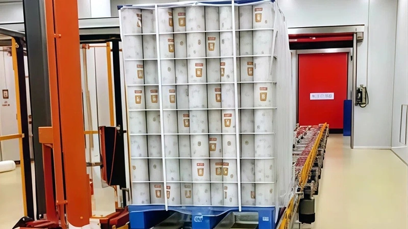 جهاز ذو ذراع دوَّارة لتغليف الباليتات بالاسترتش