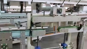 مصعد بقوة جذب مغناطيسية للعلب المعدنية