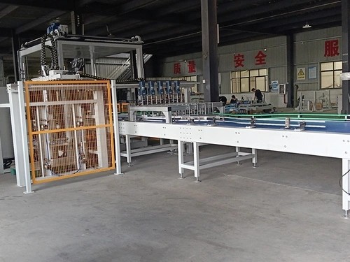 نظام آلي لتكديس العلب منخفض المستوى