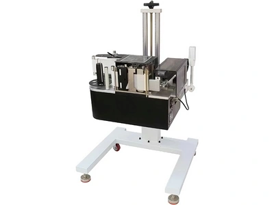 آلة وضع الملصقات الأوتوماتيكية