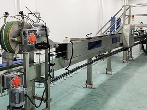 نظام تعقيم نفقي بأشعة UV للعلب المعدنية